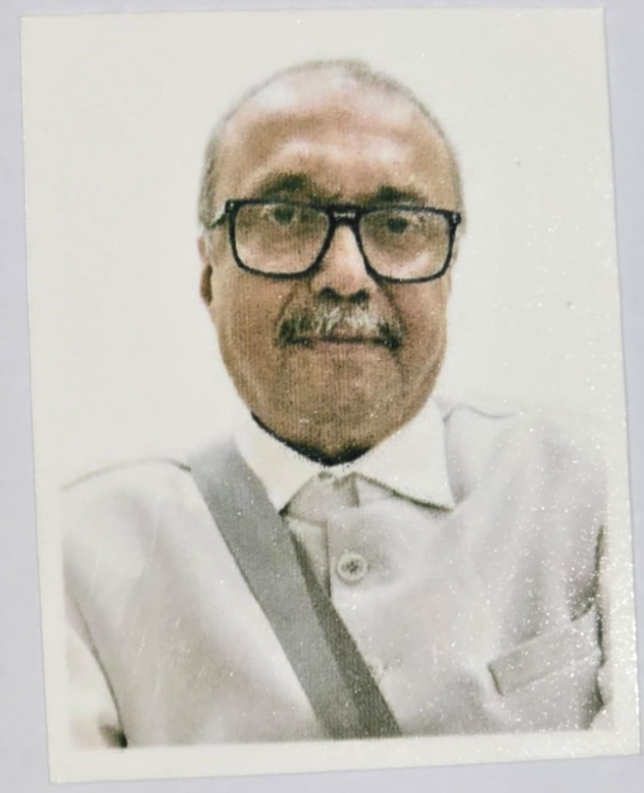 Mr. Niraj Singh Yadav